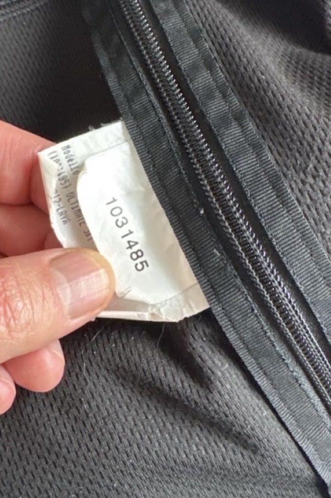 Mammut Jacken: Mammut Jacke – Gebraucht aus Samstagern von Romi37 5