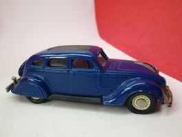 BROOKLIN - Chrysler Airflow blu - BRK 41      %% SALE %%