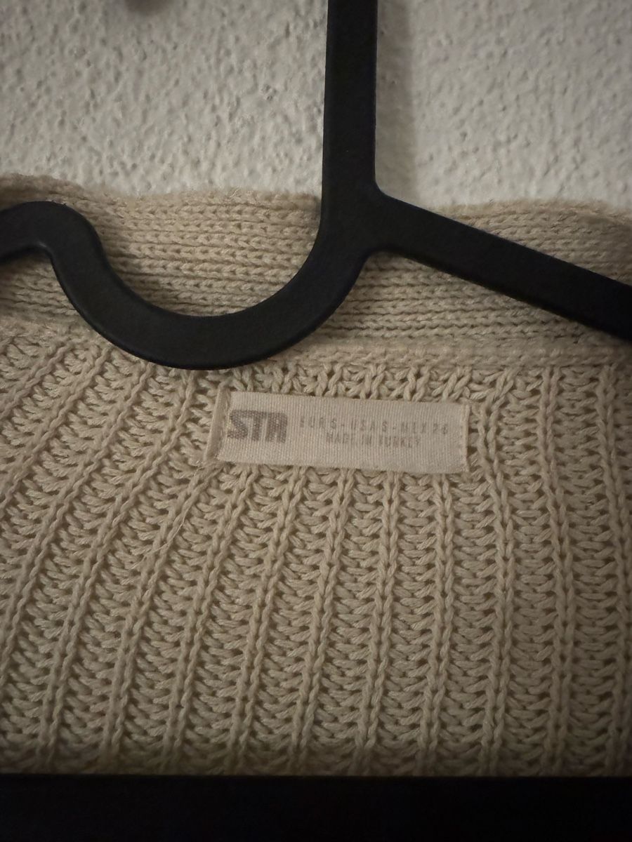 Stradivarius Jacken: Cardigan  – Gebraucht aus Effretikon von ajl_rwt5 1