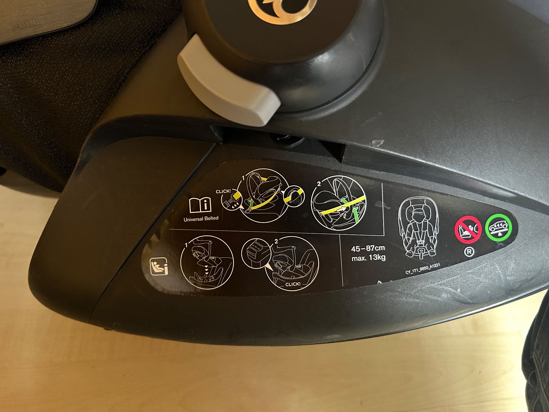 Cybex Auto-Kindersitze: Maxi Cosi cloud z2 – Gebraucht aus Berneck von sem_5d82 1