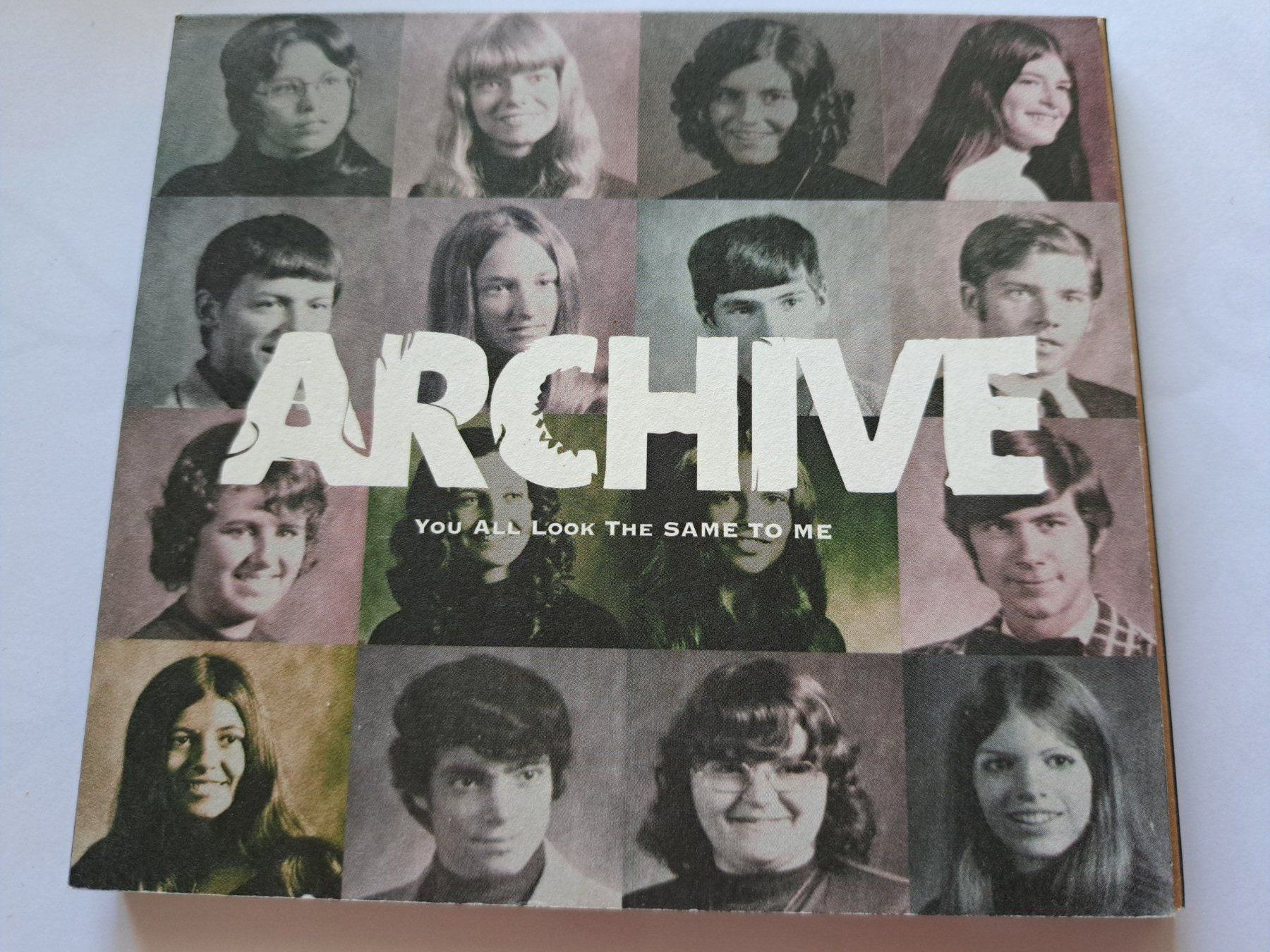CDs: Cd Archive- You all look the same to me – D'occasion à Pully par bro_n52j