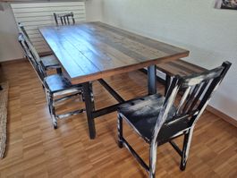 Holztisch Industrial-Style mit Sitzbank und 4 Stühlen