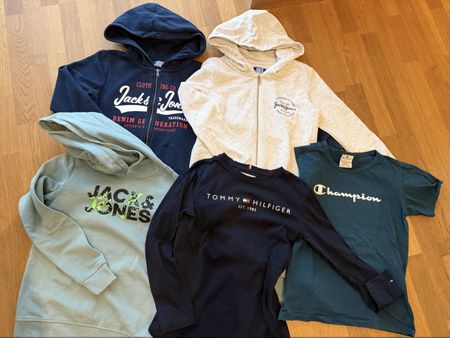 5er Set Marken-Oberteile Jack&Jones, Tommy Hilfiger,Champion