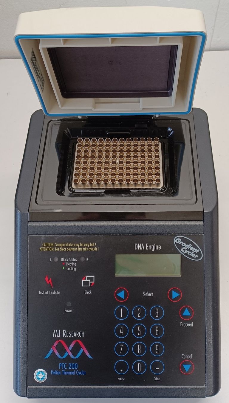 Accessori da laboratorio: MJ Research PTC-200 Peltier Thermal Cycler – Usato da Niederdorf venduto da LeptonAG_Labor 6