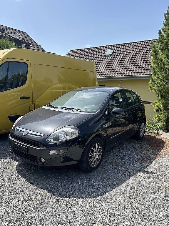 Autos: Fiat Punto 1.4 – D'occasion à Unterlunkhofen par for_6lv5