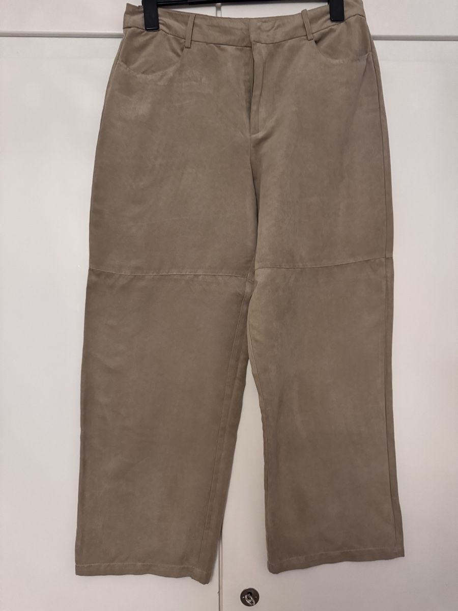 Zara Pantalons: Camel Suede Hose – D'occasion à Zürich par sop_9fqf