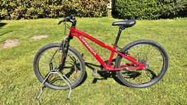 Vélo Orbea MX 24 en bon état.