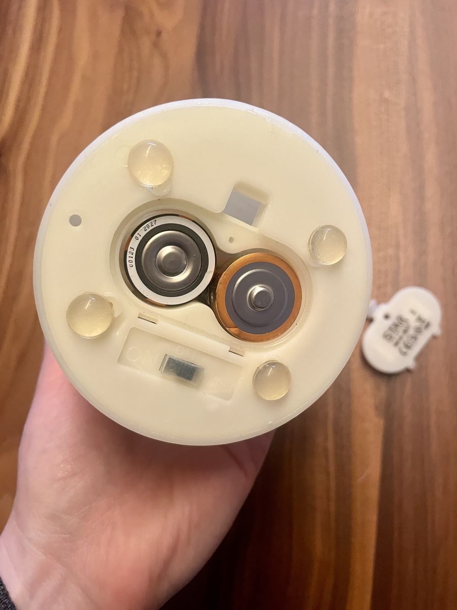 Kerzen: LED Kerze, elfenbeinweiss, flackernd, neuwertig – Gebraucht aus Sursee von Steffi_2020 2