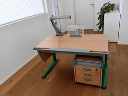 Kinderpult Moll ab 1.--