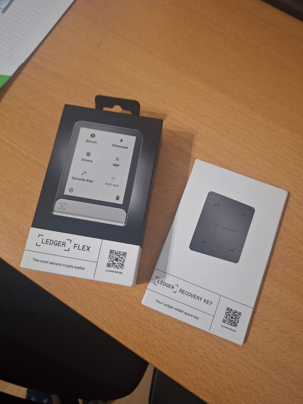 Portafogli: Ledger Flex Krypto Wallet + Recovery Key - NEU! – Nuovo e nell'imballaggio originale da Niedergampel venduto da w4Rd3n87
