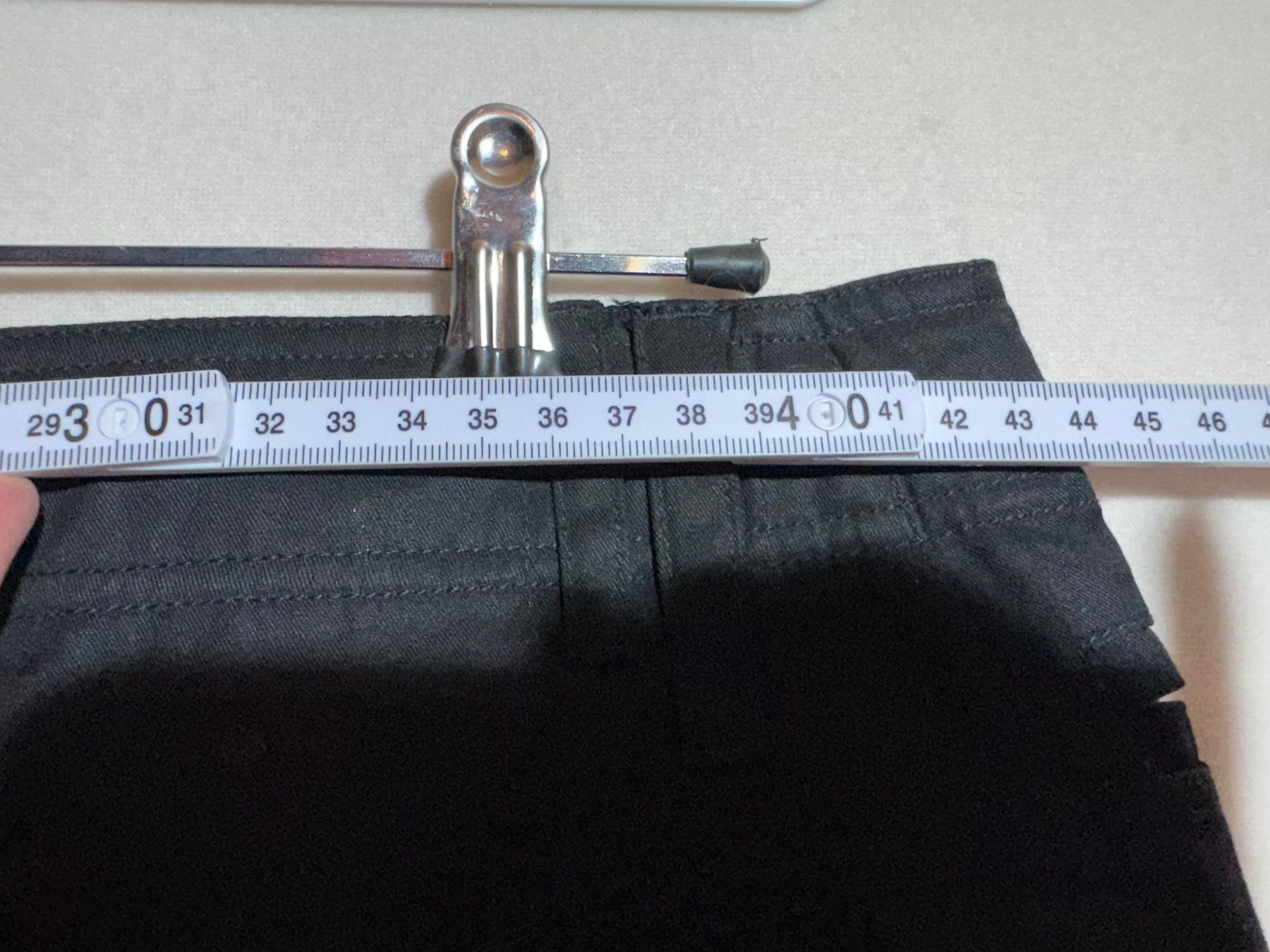 Pantaloni: Kurze Hose von Belowzero Gr. M – Usato da Grosswangen venduto da SALE_SALE_SALE 5