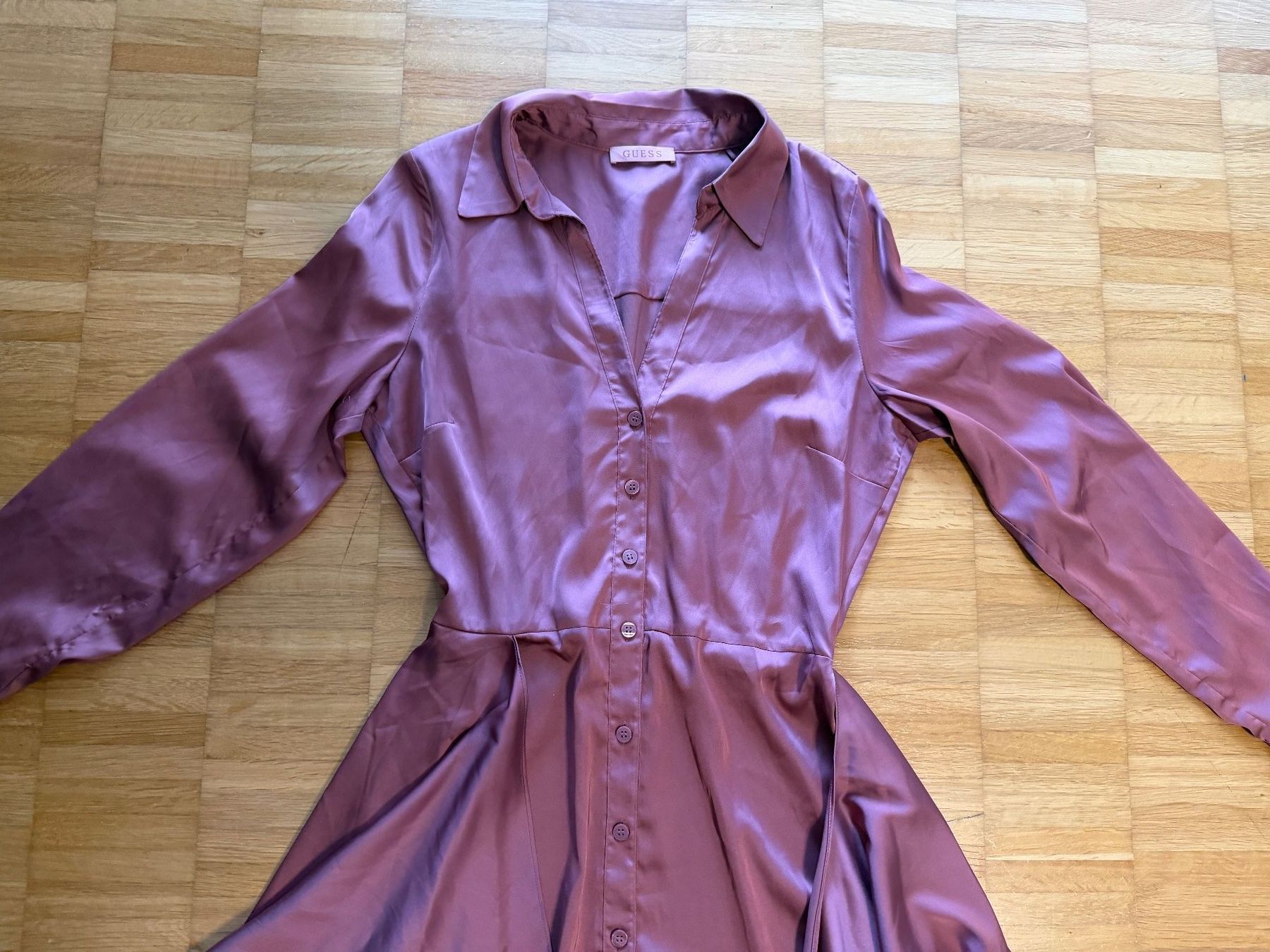 Guess Vestiti: Guess Kleid lila Gr. S – Nuovo (secondo la descrizione) da Jona venduto da Good_luck1_ 1
