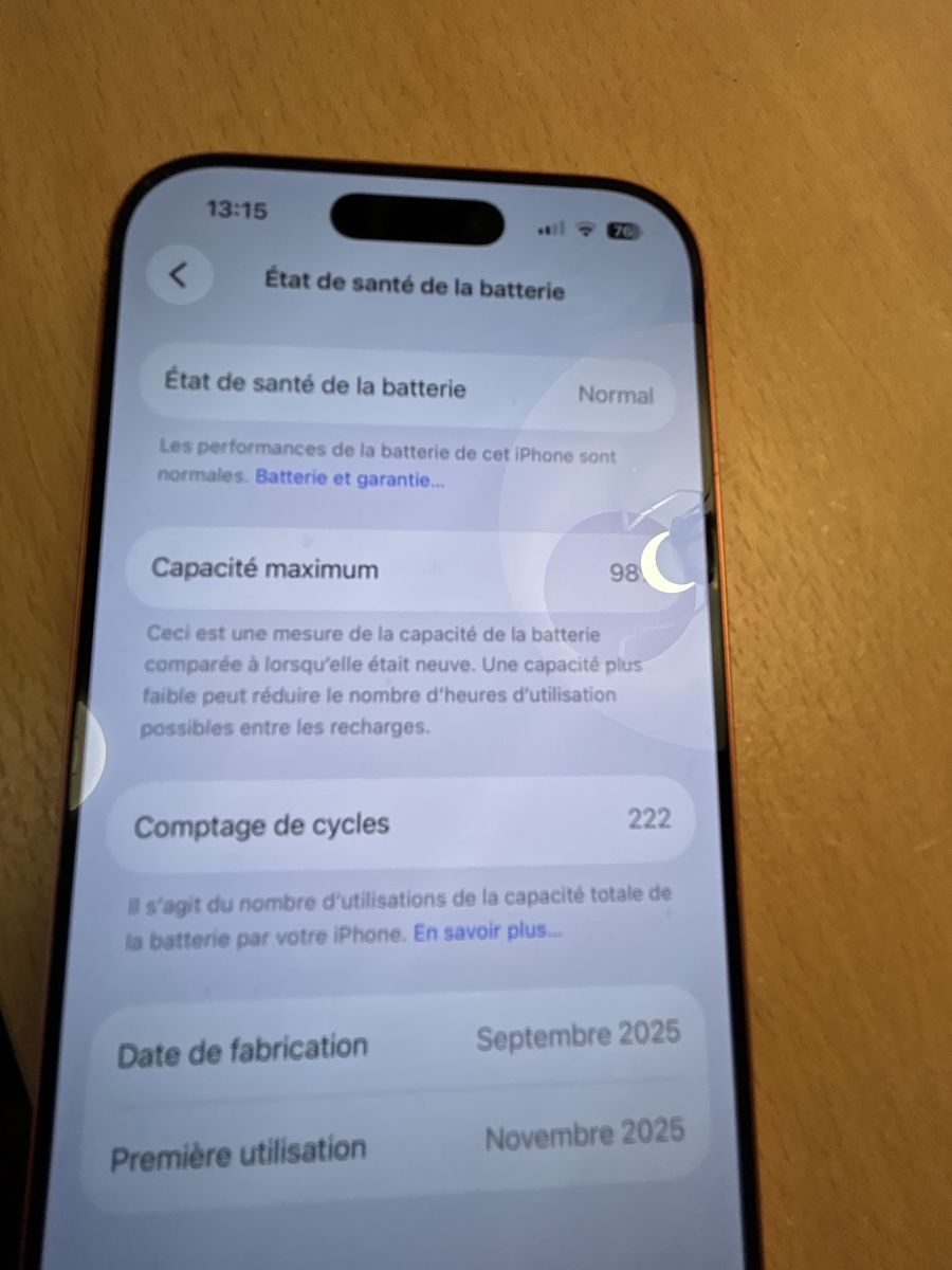 Apple Portables: IPhone 17Pro  256 GB + Apple Watch Ultra 2 – D'occasion à Oberweningen par Atlasbern 6