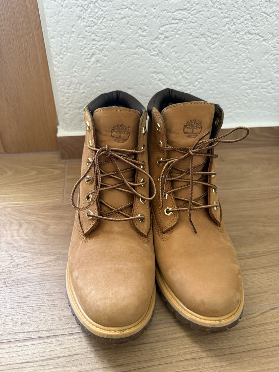 Timberland Scarpe da uomo: Boots von Timberland Gr. 41 – Usato da Reigoldswil venduto da Fragola1987 1