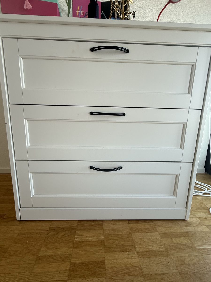 Cassettiere: IKEA Songesand Dresser – Usato da Basel venduto da san_2vhz