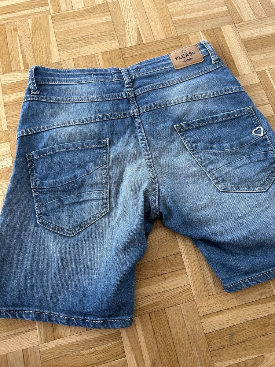 Please Jeans Jeans: Short Please Jeans, XS – Gebraucht aus Gorgier von hcaroline4 3