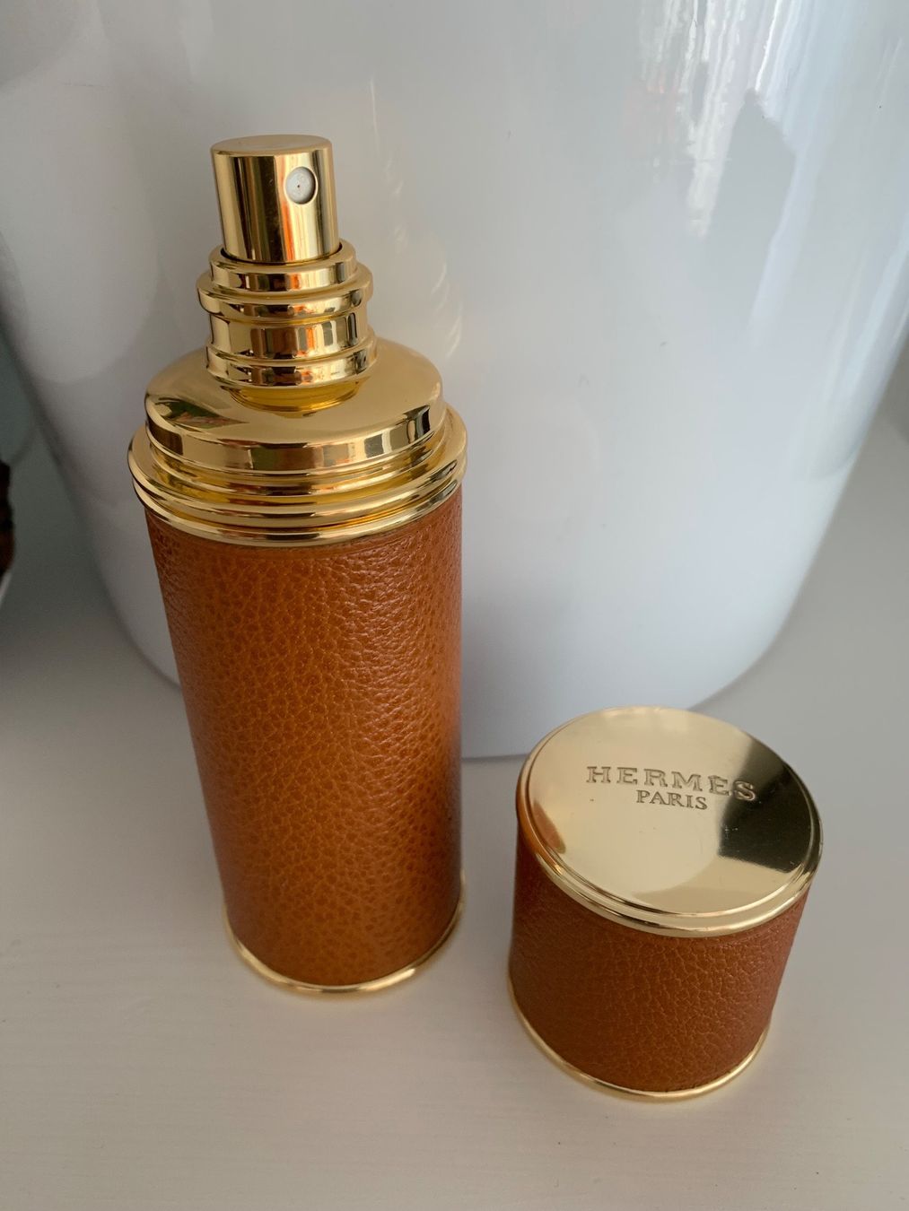 Hermès Profumi & Eau de Toilette: Caleche Hermes 75 ml Eau de Toilette Refillable - Leder Case – Usato da Steinhausen venduto da and_jv7v 1