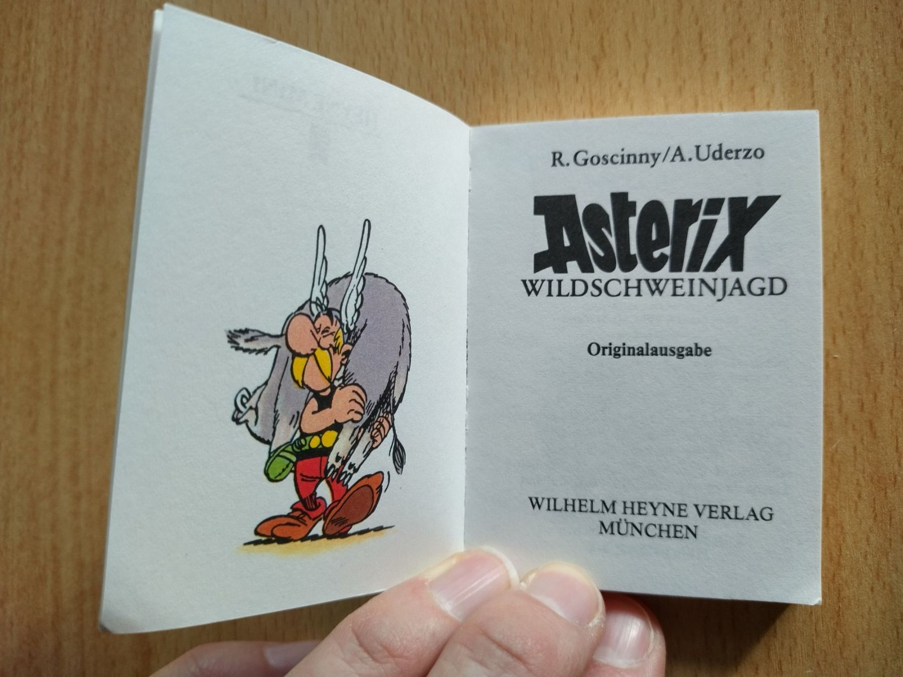Fumetti: Asterix - Wildschweinjagd / Heyne mini – Usato da Jona venduto da Argus36 2