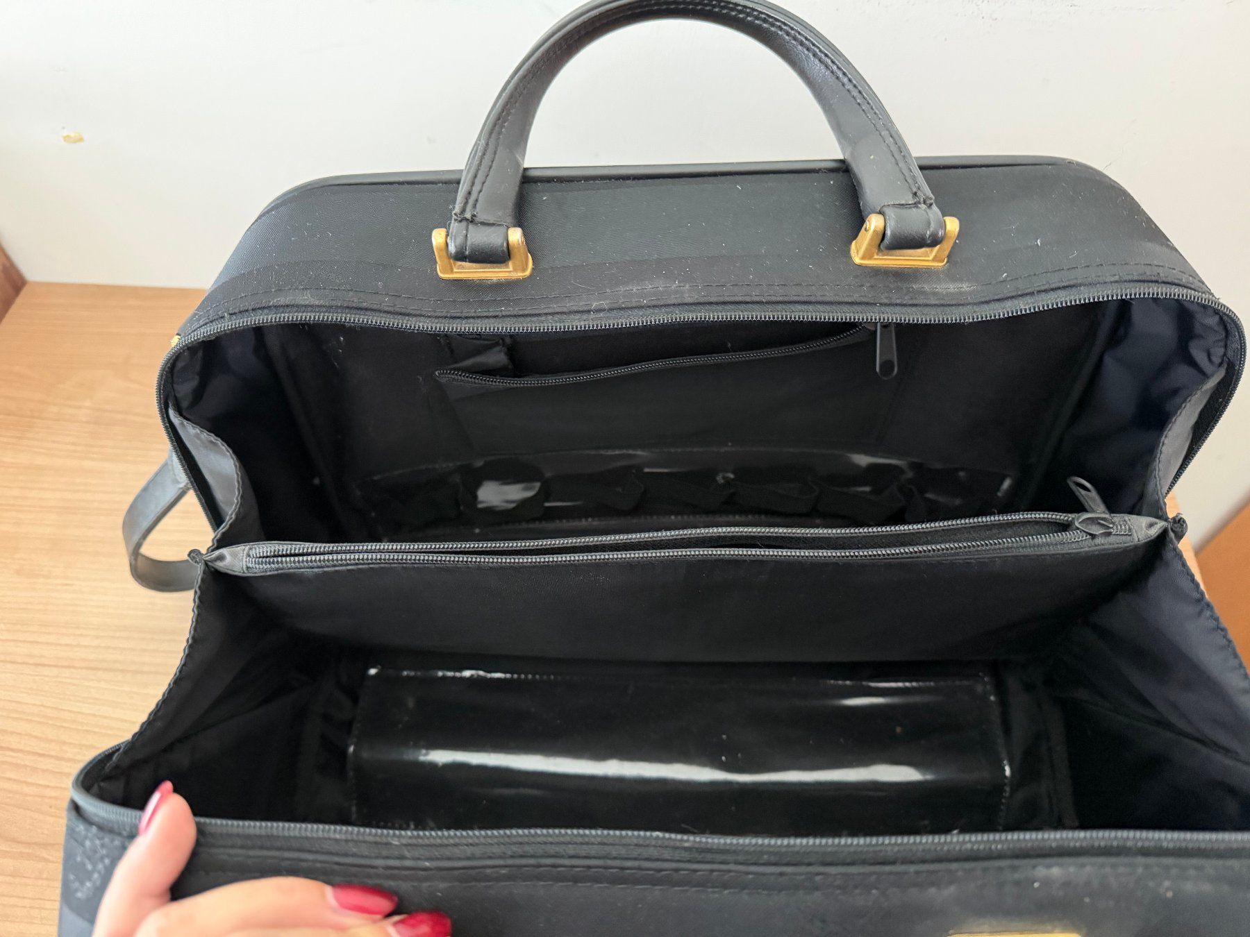 Taschen für Damen: Beauty Case – Gebraucht aus Zollikofen von Maria_verena 1