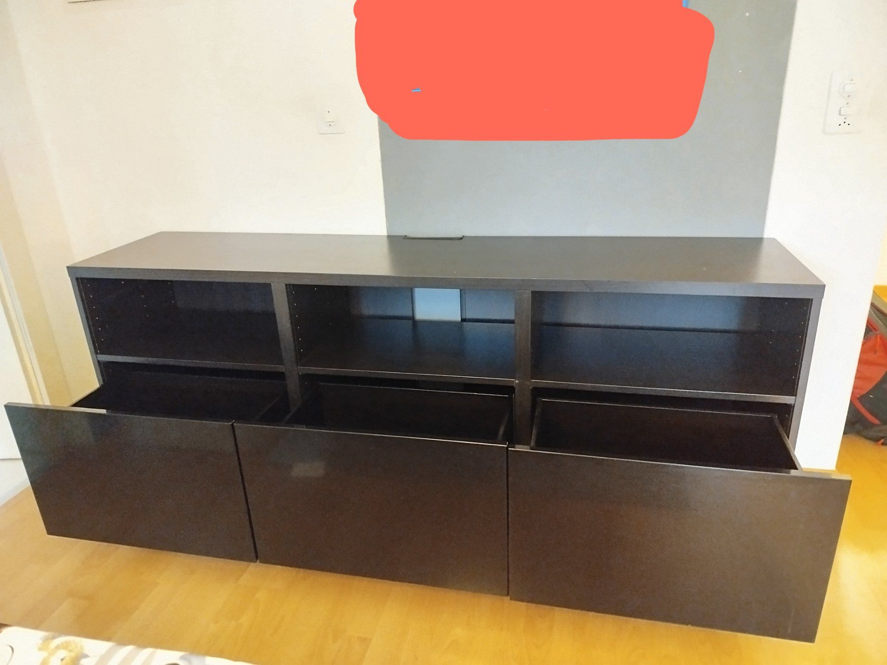 Cassettiere: Schwarze TV-Kommode mit 3 geräumigen Schubladen – Usato da Horw venduto da ces_lf82 5