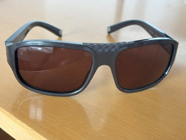 Occhiali & Lenti: LOUIS VUITTON  Original Sonnenbrille – Usato da Zürich venduto da EBIS01
