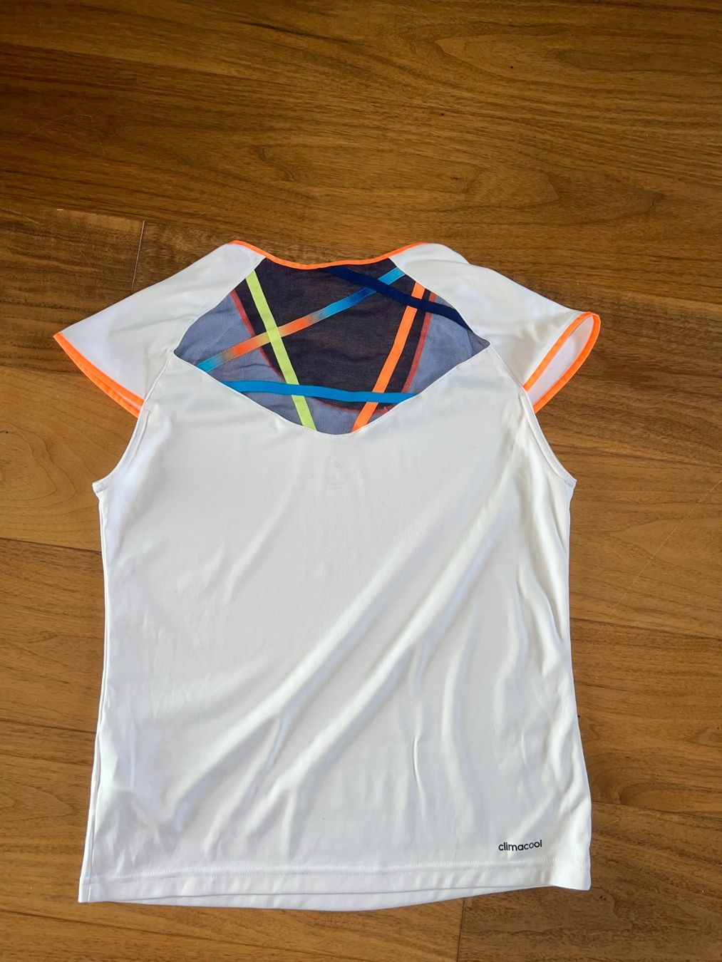 Adidas Top: Top Adidas Roland Garros - M – Usato da St-Sulpice VD venduto da juhdu 2