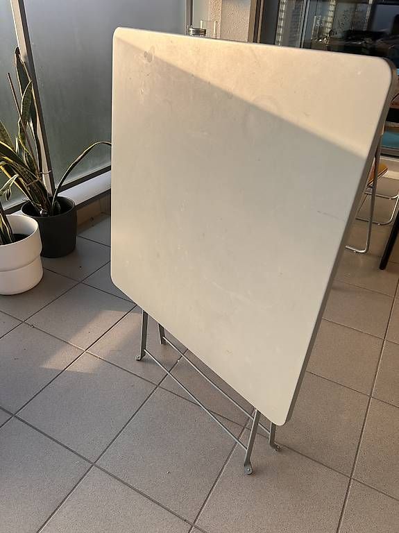 Tavoli: Kleiner Balkontisch Klappbar Metall – Usato da Zug venduto da _B.Sch 2