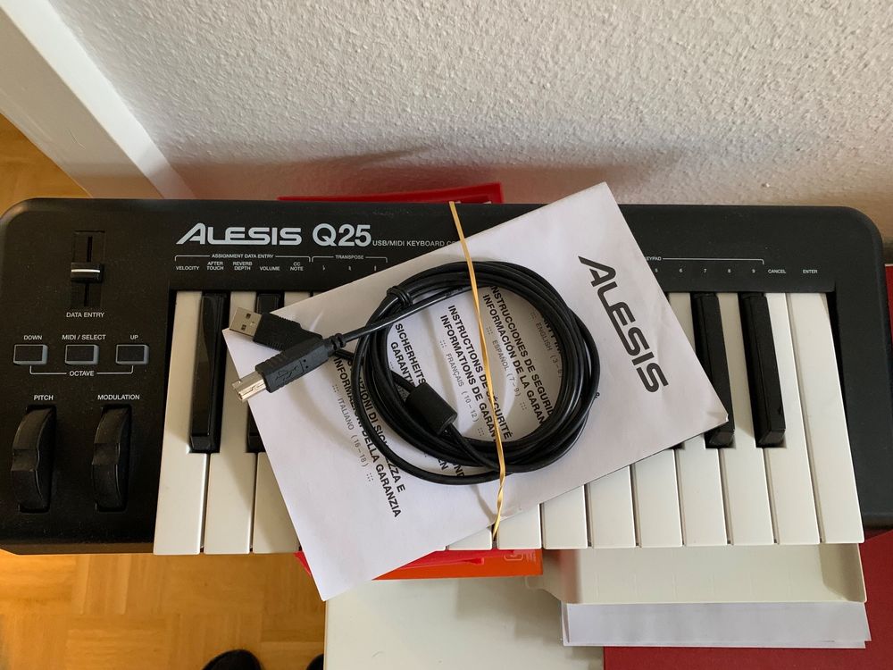 Chargeur 9V Compatible Alesis Q25 Contrôleur MIDI - Prise Française - Protection Surtension, Certifié CE