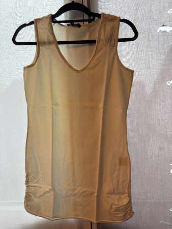 Top blanc d'été légère sans manches taille S/36