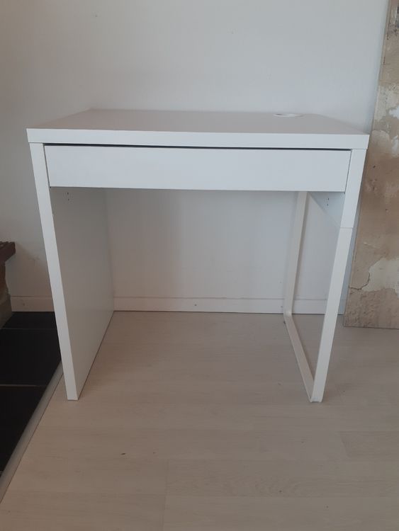 Bureau bois blanc IKEA MICKE - Ameublement