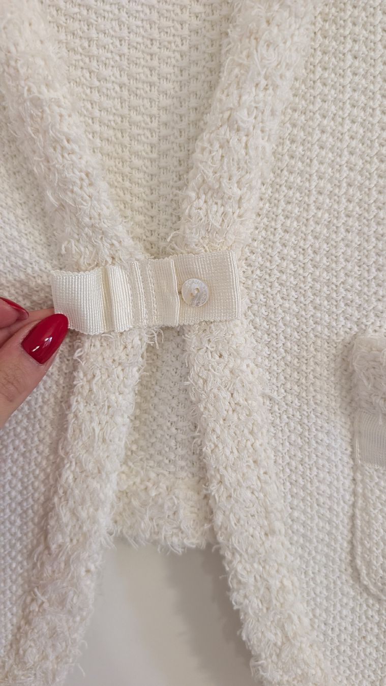 Marc Cain Vestes: Marc Cain white tweed jacket size M – D'occasion à Zürich par van_hzh7 2