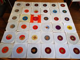 81 Singles 7 Zoll Schallplatten guter bis sehr guter Zustand