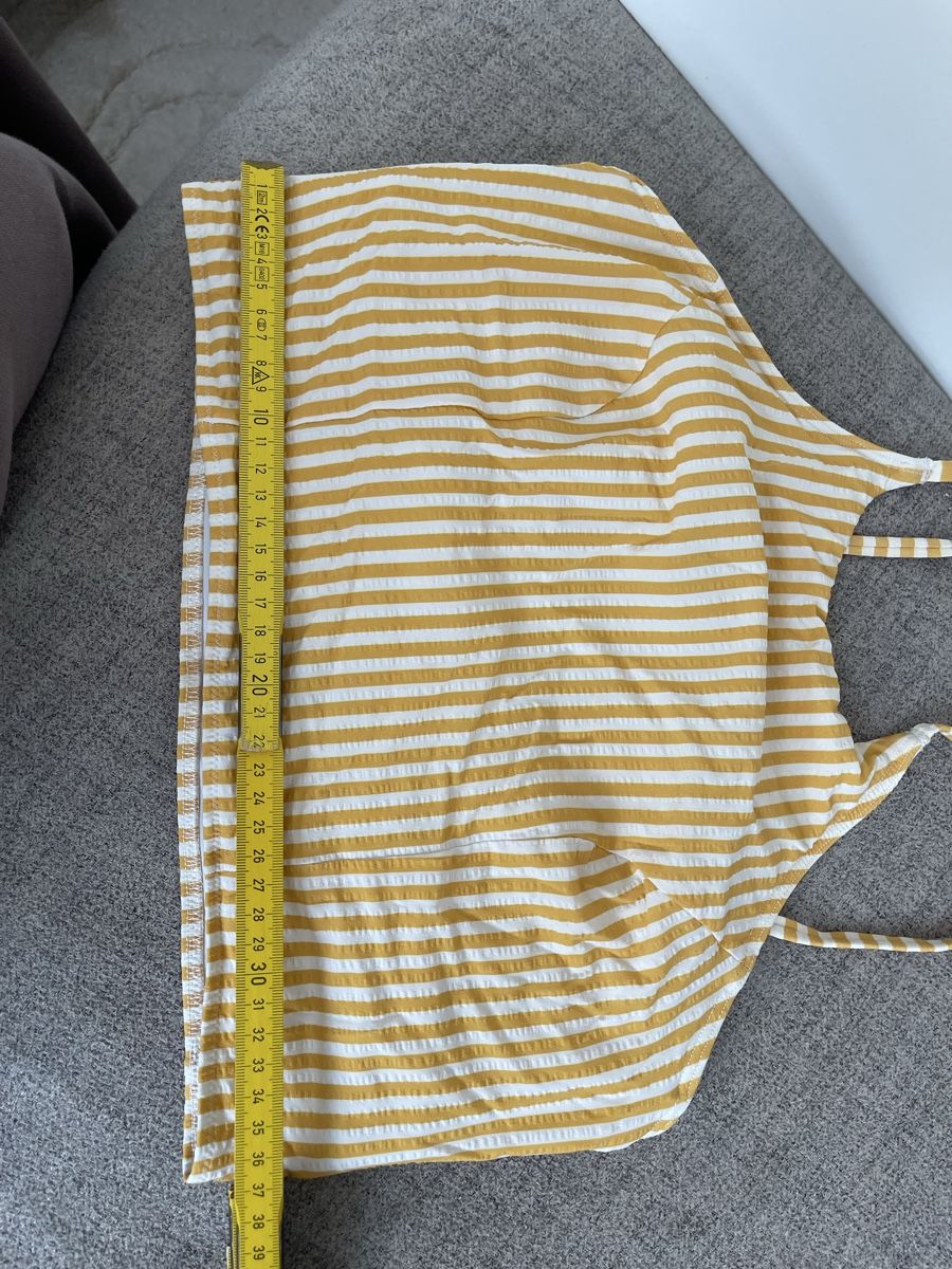 Lululemon Badekleider & Bikinis: Lululemon Bikini Oberteil High-Neck gestreift – Gebraucht aus Neuhausen am Rheinfall von dinkel.dorothea 7