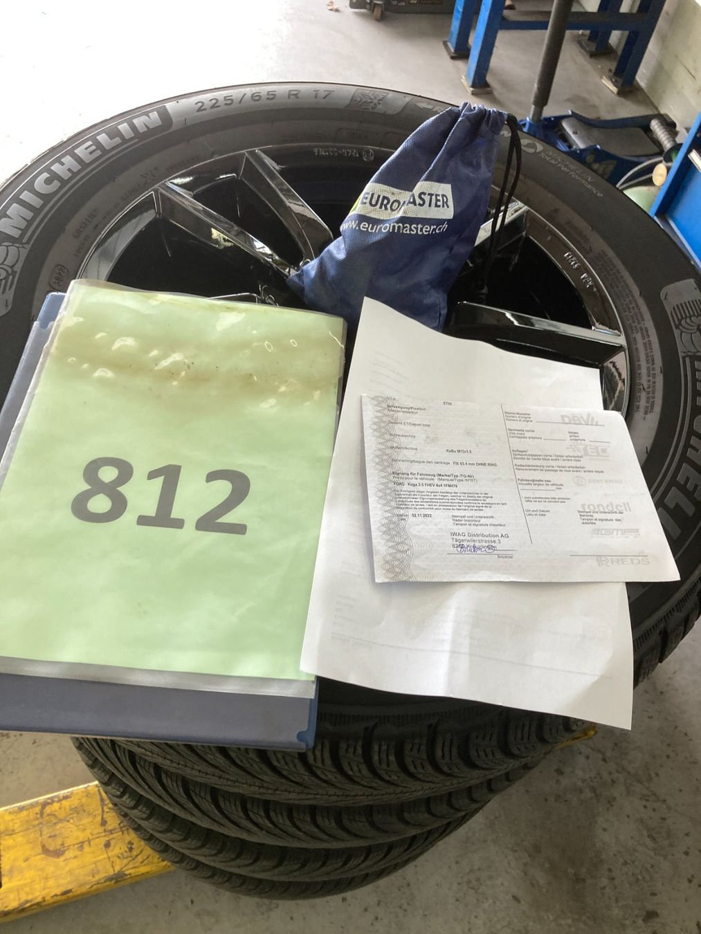 Ford Pneus & Kompletträder: Ford Kuga Winterräder 225/65R17 – Gebraucht aus Cham von WB2223 8