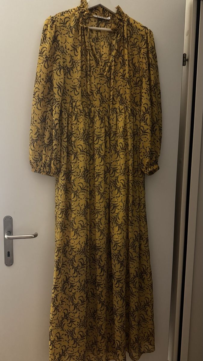 Na-kd Vestiti: Dress NA-KD yellow pattern size 36  – Nuovo (secondo la descrizione) da Dietikon venduto da sar_f87k