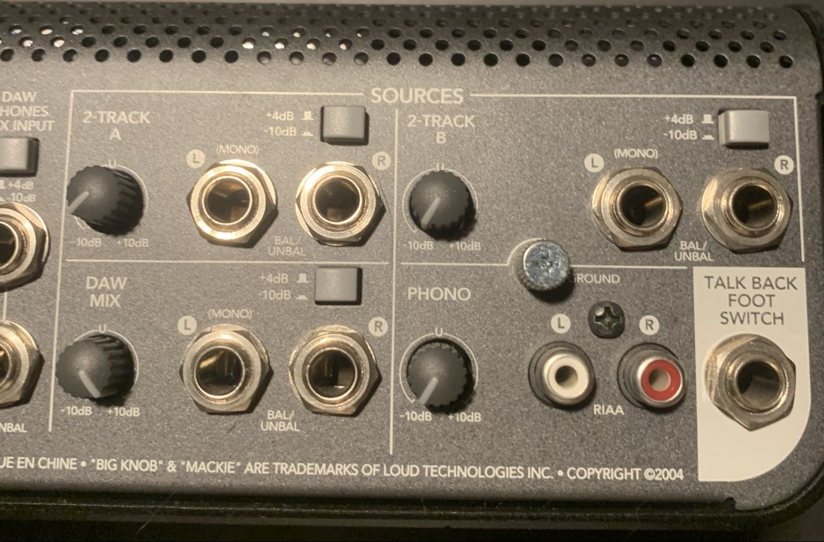 Mackie Console di mixaggio: Mackie Big Knob Studio Command System - Top Zustand! – Nuovo (secondo la descrizione) da Nussbaumen AG venduto da tob_j6yw 4