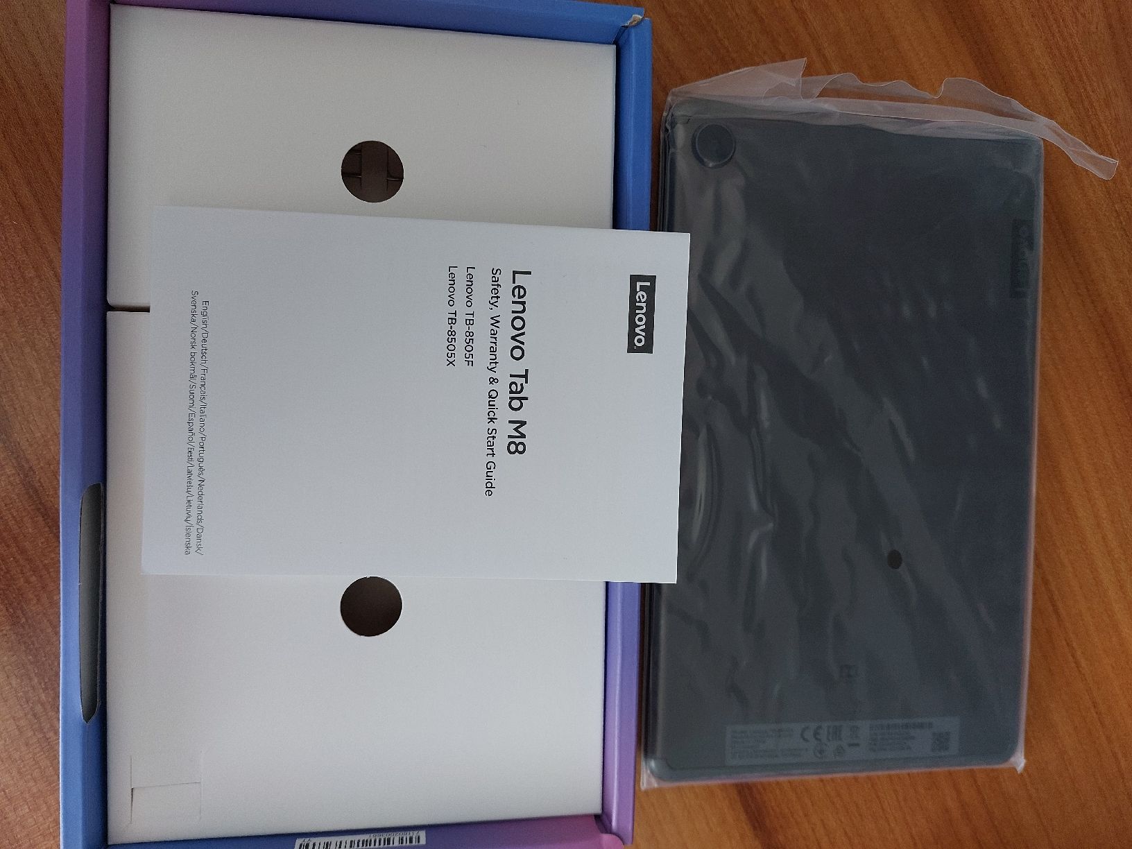 Lenovo Tablet PC: Lenovo Tab M8 HD, Neu. – Neu und originalverpackt aus Aarberg von Happy058 2