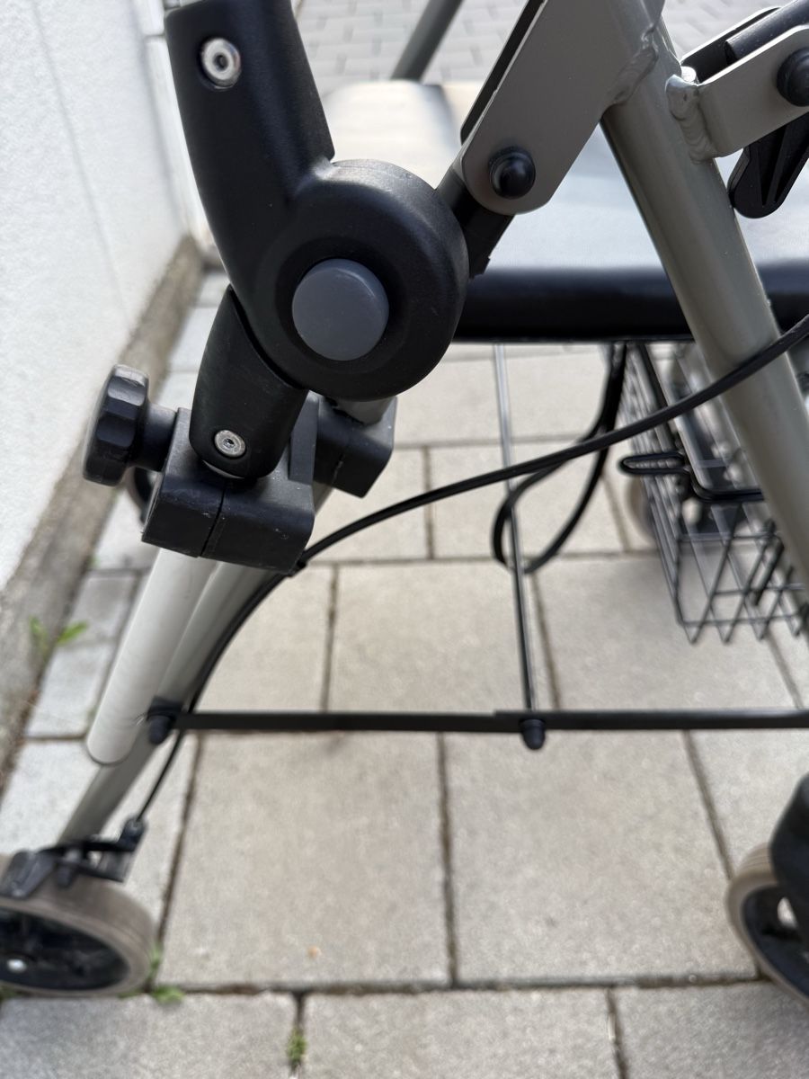 Ausili per la deambulazione: Rollator Vermeiren Group – Usato da Elgg venduto da dan_f8gv 2