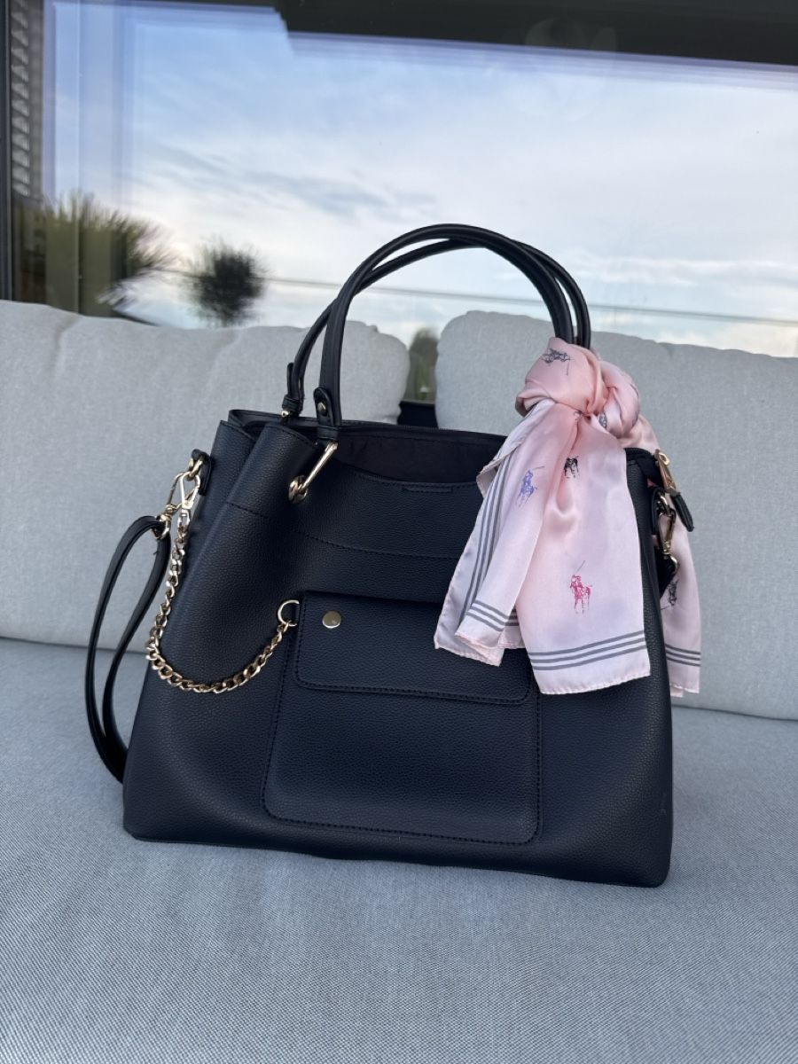 Taschen für Damen: Sac à main noir – Gebraucht aus Neuchâtel von mar_7tb2