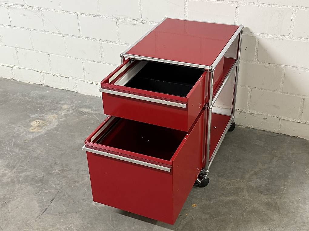 USM Eléments de bureau: USM Haller Korpus Rot – D'occasion à Dietikon par Kumar_Occasionen 4