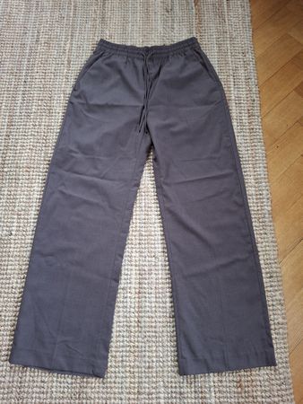 Pantalon brun foncé Zara M