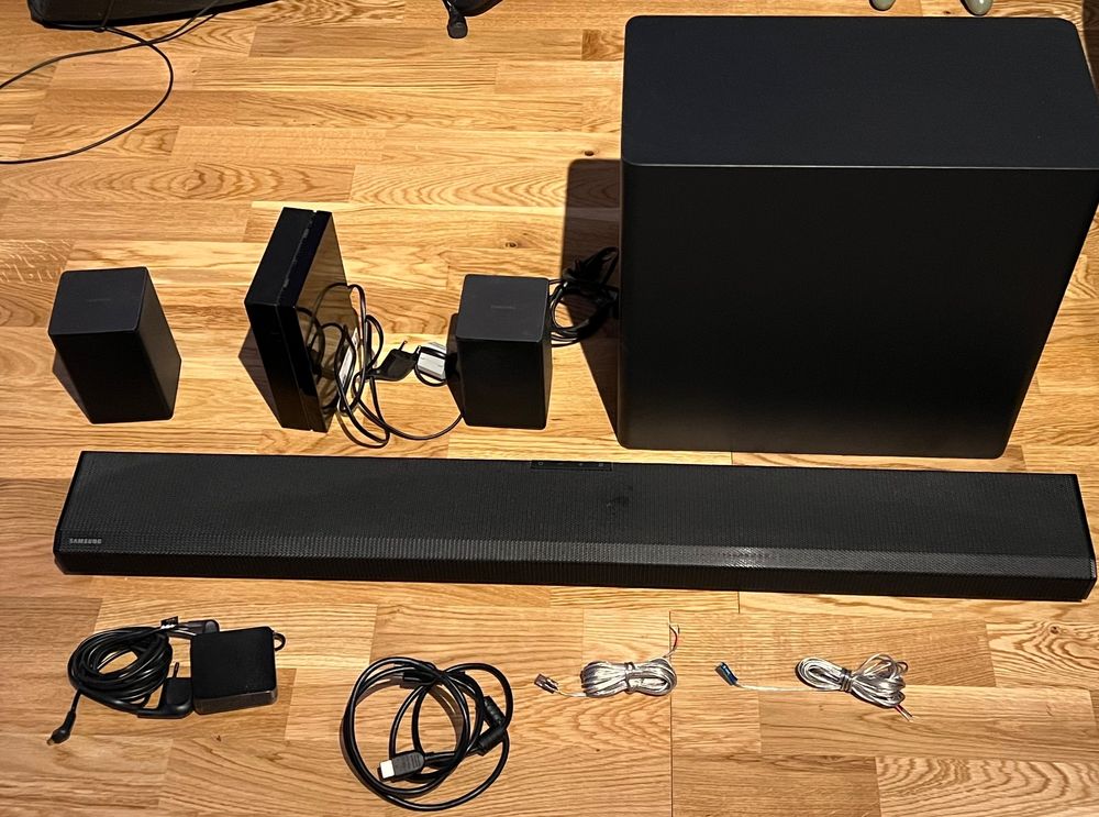 Samsung Soundbar HWQ800T mit RücklautsprecherKit Kaufen auf Ricardo
