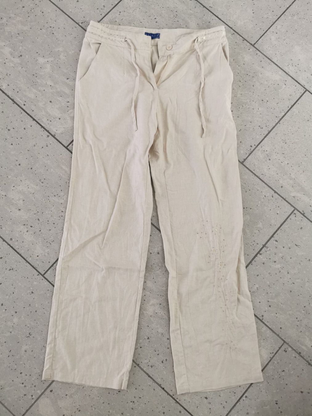 Hosen: Stoffhose, beige, Gr. 38, Encadée – Neu (gemäss Beschreibung) aus Malters von Wahni81