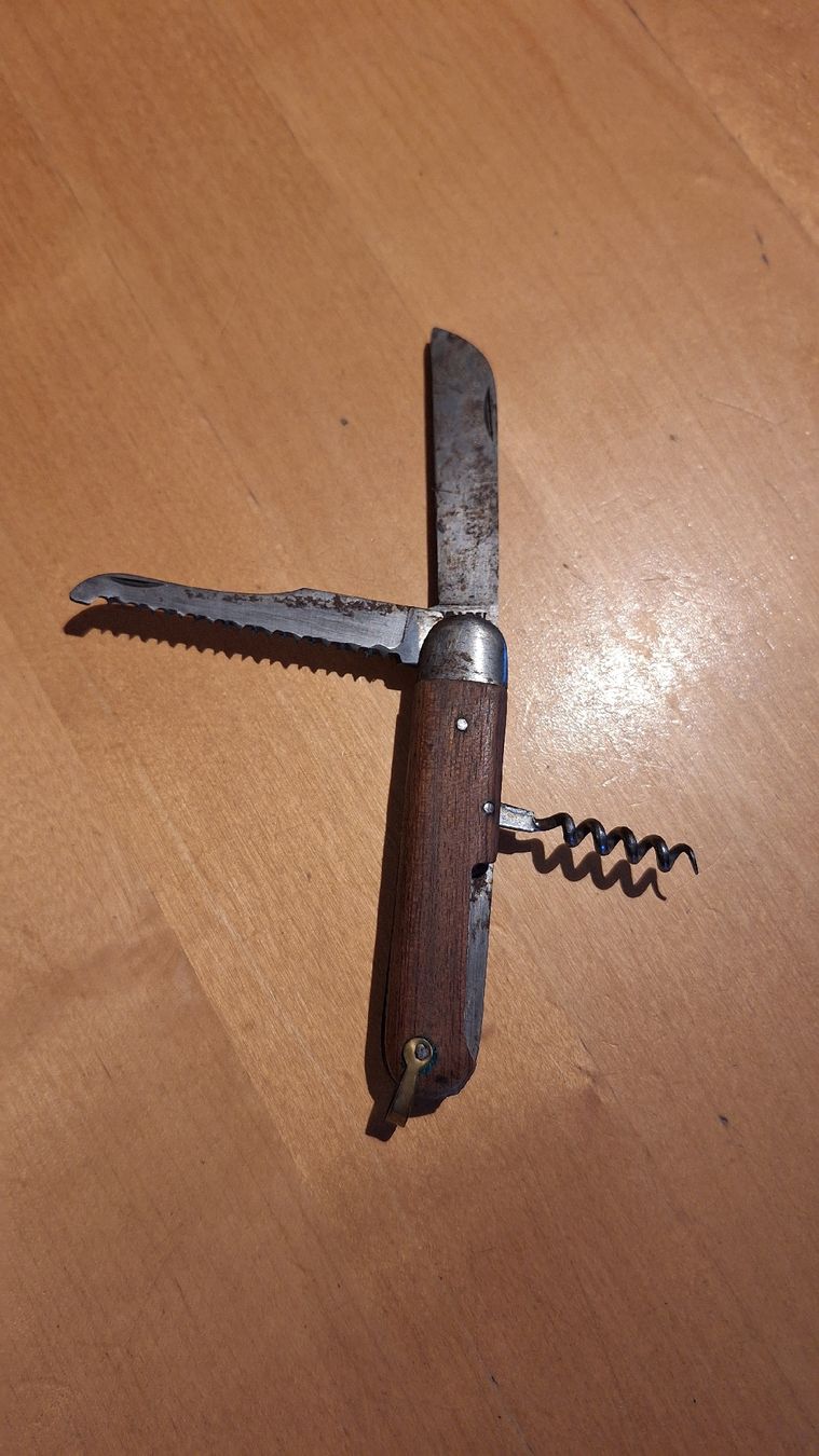 Taschenmesser: Taschenmesser Pradel – Gebraucht aus Bönigen von saft195619 1