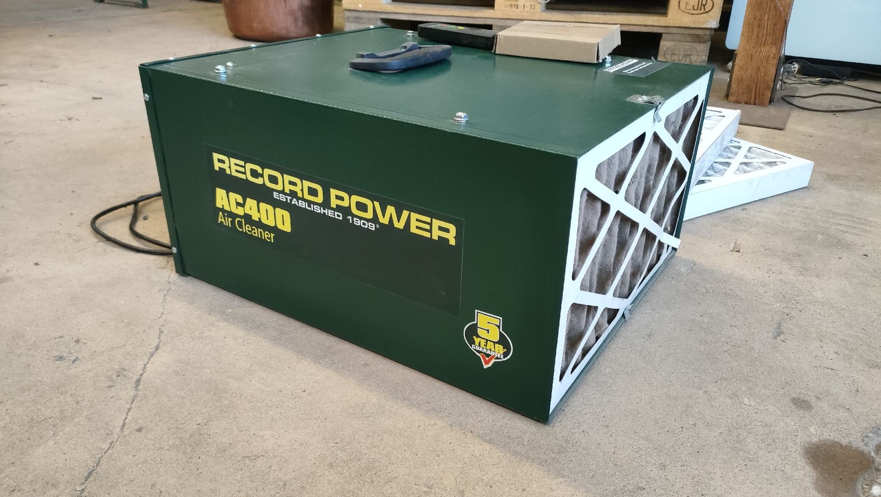 Luftreiniger: Luftfilter Record Power AC400 – Gebraucht aus Winterthur von Sulai-one