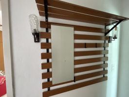 Garderobe alt mit Spiegel und Hutablage ohne Lampen