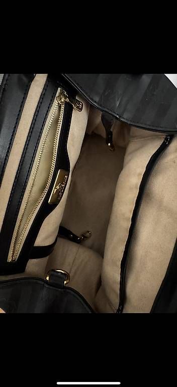 Zaini: Wunderschöner Mollerus Rucksack in Schwarz – Usato da Dättwil AG venduto da Laurii88 3