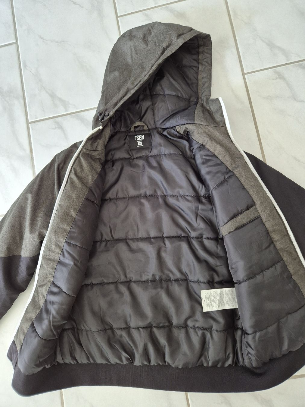 Giacche & Cappotti: Jacke Jungen XS – Usato da Oetwil am See venduto da Janina5 2