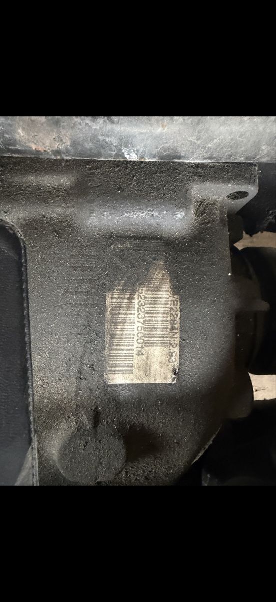BMW Tutti pezzi di ricambio auto: Train arrière bmw e46 330i – Usato da Vérossaz venduto da thi_dyl7 3