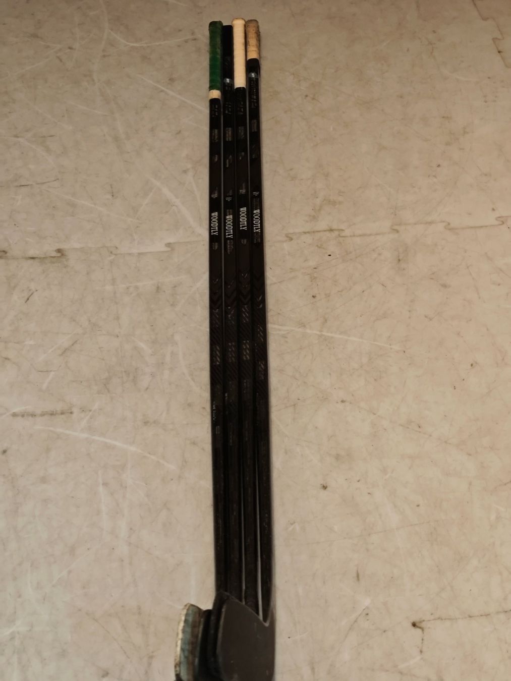 Bauer Bastoni & Pale: 4x Bauer Custom Sticks, Links, 55 FLEX, original Kane Bogen – Usato da Pfaffhausen venduto da seppentony
